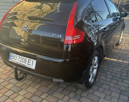 Черный Ситроен С4, объемом двигателя 1.56 л и пробегом 271 тыс. км за 5450 $, фото 5 на Automoto.ua