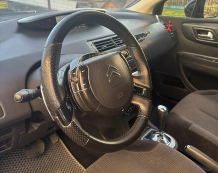 Черный Ситроен С4, объемом двигателя 1.56 л и пробегом 271 тыс. км за 5450 $, фото 11 на Automoto.ua