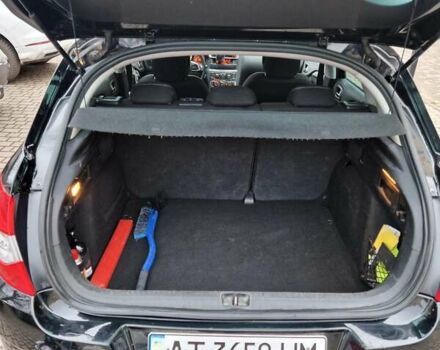 Черный Ситроен С4, объемом двигателя 1.56 л и пробегом 253 тыс. км за 5600 $, фото 3 на Automoto.ua