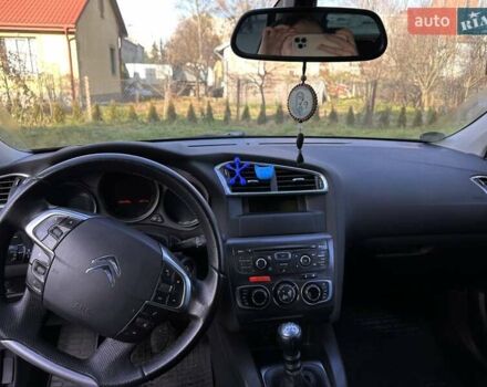 Черный Ситроен С4, объемом двигателя 1.56 л и пробегом 226 тыс. км за 6500 $, фото 9 на Automoto.ua