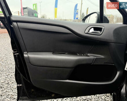 Чорний Сітроен С4, об'ємом двигуна 1.6 л та пробігом 133 тис. км за 6200 $, фото 5 на Automoto.ua