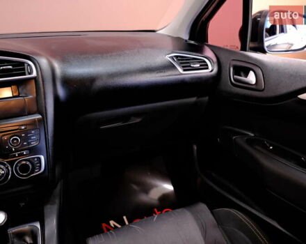 Чорний Сітроен С4, об'ємом двигуна 1.6 л та пробігом 164 тис. км за 4900 $, фото 42 на Automoto.ua