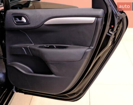 Чорний Сітроен С4, об'ємом двигуна 1.6 л та пробігом 164 тис. км за 4900 $, фото 32 на Automoto.ua