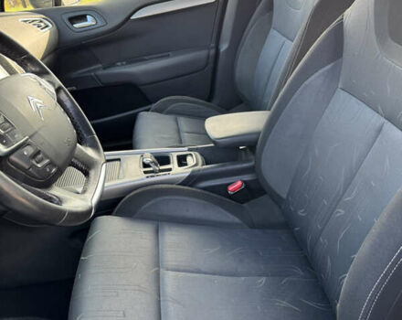 Чорний Сітроен С4, об'ємом двигуна 1.56 л та пробігом 263 тис. км за 6300 $, фото 9 на Automoto.ua