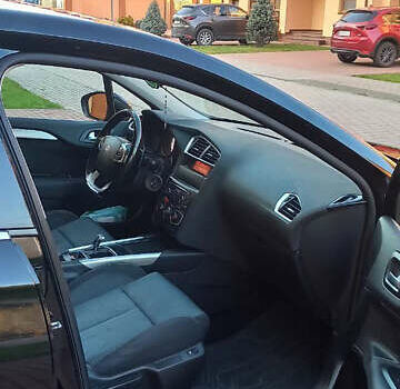Чорний Сітроен С4, об'ємом двигуна 1.6 л та пробігом 112 тис. км за 8350 $, фото 6 на Automoto.ua