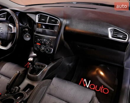 Чорний Сітроен С4, об'ємом двигуна 1.6 л та пробігом 164 тис. км за 4900 $, фото 38 на Automoto.ua