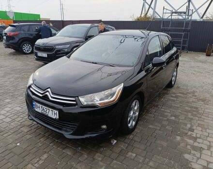 Черный Ситроен С4, объемом двигателя 1.6 л и пробегом 198 тыс. км за 5500 $, фото 2 на Automoto.ua