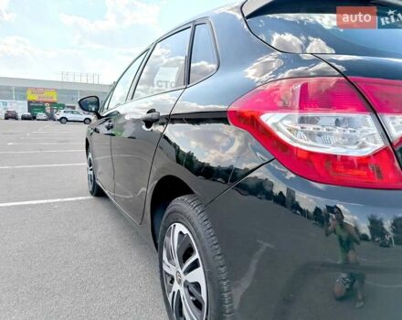 Черный Ситроен С4, объемом двигателя 1.6 л и пробегом 157 тыс. км за 5900 $, фото 6 на Automoto.ua