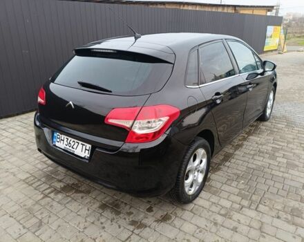 Черный Ситроен С4, объемом двигателя 1.6 л и пробегом 198 тыс. км за 5500 $, фото 4 на Automoto.ua
