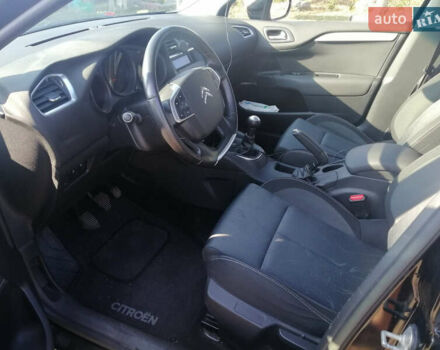 Черный Ситроен С4, объемом двигателя 1.56 л и пробегом 275 тыс. км за 7800 $, фото 20 на Automoto.ua