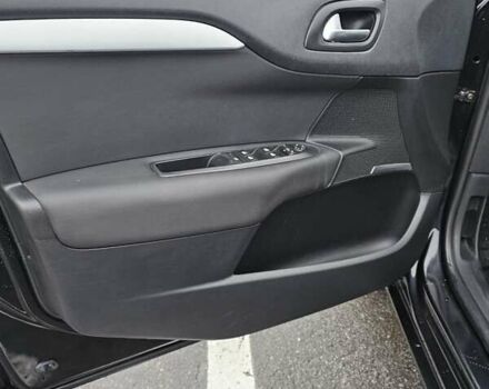 Черный Ситроен С4, объемом двигателя 1.6 л и пробегом 150 тыс. км за 4700 $, фото 4 на Automoto.ua