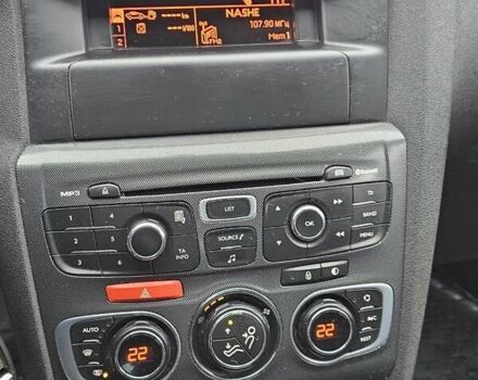 Черный Ситроен С4, объемом двигателя 1.6 л и пробегом 150 тыс. км за 4700 $, фото 7 на Automoto.ua