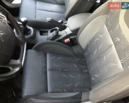 Сітроен С4 2013 у Чернівцях на Automoto.ua Чорний Сітроен С4, об'ємом двигуна 1.6 л та пробігом 85 тис. км за 9300 $, фото 26 на Automoto.ua