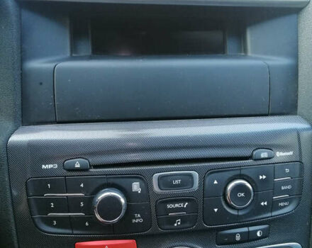 Черный Ситроен С4, объемом двигателя 1.56 л и пробегом 275 тыс. км за 7800 $, фото 5 на Automoto.ua