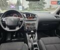 Черный Ситроен С4, объемом двигателя 1.59 л и пробегом 150 тыс. км за 4000 $, фото 23 на Automoto.ua