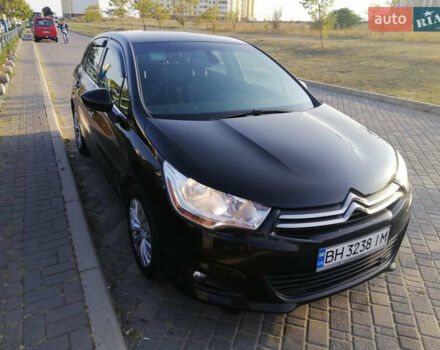 Черный Ситроен С4, объемом двигателя 1.56 л и пробегом 275 тыс. км за 7800 $, фото 12 на Automoto.ua