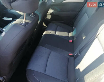 Черный Ситроен С4, объемом двигателя 1.56 л и пробегом 275 тыс. км за 7800 $, фото 19 на Automoto.ua