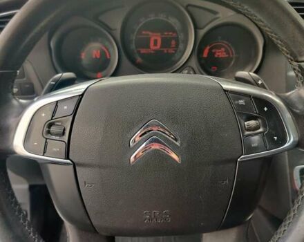 Черный Ситроен С4, объемом двигателя 1.56 л и пробегом 320 тыс. км за 8300 $, фото 1 на Automoto.ua