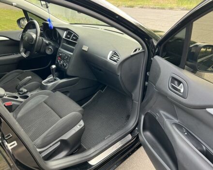 Чорний Сітроен С4, об'ємом двигуна 1.6 л та пробігом 147 тис. км за 7300 $, фото 15 на Automoto.ua