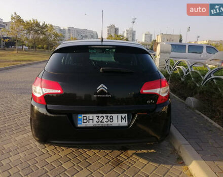 Черный Ситроен С4, объемом двигателя 1.56 л и пробегом 275 тыс. км за 7800 $, фото 11 на Automoto.ua