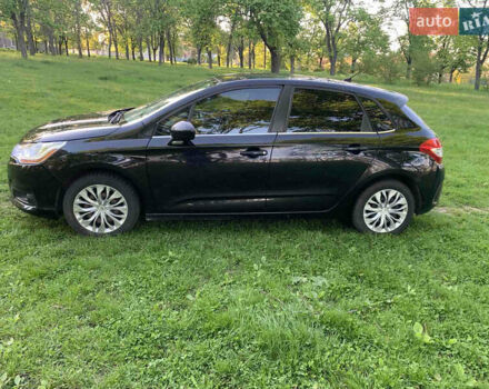 Черный Ситроен С4, объемом двигателя 1.6 л и пробегом 250 тыс. км за 6800 $, фото 2 на Automoto.ua