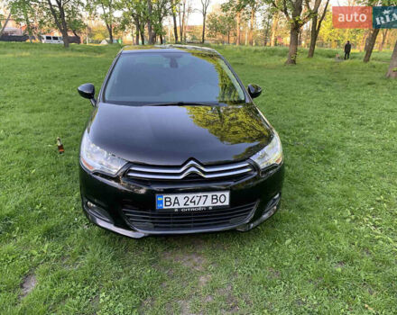 Черный Ситроен С4, объемом двигателя 1.6 л и пробегом 250 тыс. км за 6800 $, фото 1 на Automoto.ua