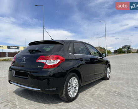 Черный Ситроен С4, объемом двигателя 1.56 л и пробегом 211 тыс. км за 8300 $, фото 6 на Automoto.ua