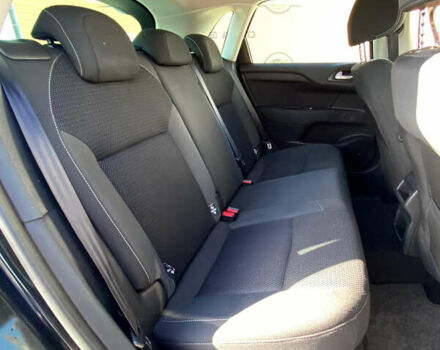 Черный Ситроен С4, объемом двигателя 1.6 л и пробегом 195 тыс. км за 11200 $, фото 13 на Automoto.ua