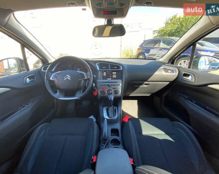 Черный Ситроен С4, объемом двигателя 1.6 л и пробегом 195 тыс. км за 11200 $, фото 10 на Automoto.ua