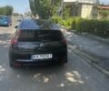 Черный Ситроен С4, объемом двигателя 1.6 л и пробегом 300 тыс. км за 3600 $, фото 2 на Automoto.ua