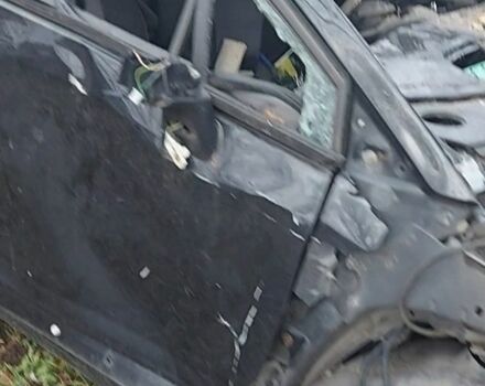 Чорний Сітроен С4, об'ємом двигуна 1.6 л та пробігом 300 тис. км за 1500 $, фото 1 на Automoto.ua