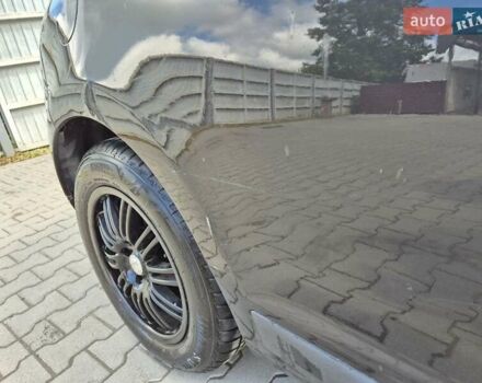 Черный Ситроен С4, объемом двигателя 1.59 л и пробегом 120 тыс. км за 4400 $, фото 6 на Automoto.ua