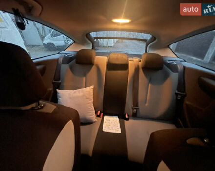 Черный Ситроен С4, объемом двигателя 1.6 л и пробегом 233 тыс. км за 4100 $, фото 8 на Automoto.ua