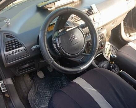 Ситроен С4 2008 в Коростышеве на Automoto.ua Черный Ситроен С4, объемом двигателя 1.59 л и пробегом 287 тыс. км за 4700 $, фото 5 на Automoto.ua
