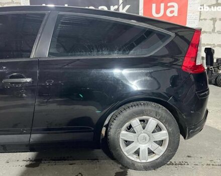 Черный Ситроен С4, объемом двигателя 1.4 л и пробегом 281 тыс. км за 4990 $, фото 13 на Automoto.ua