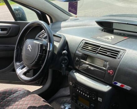 Ситроен С4 2007 в Фастове на Automoto.ua Черный Ситроен С4, объемом двигателя 1.6 л и пробегом 260 тыс. км за 3000 $, фото 1 на Automoto.ua