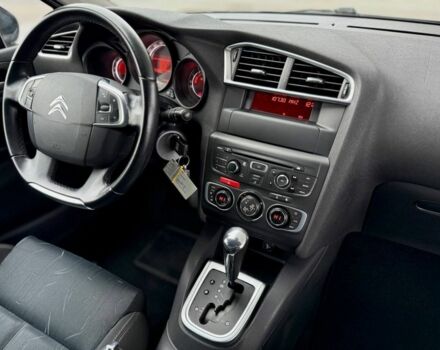 Чорний Сітроен С4, об'ємом двигуна 1.6 л та пробігом 111 тис. км за 6499 $, фото 14 на Automoto.ua