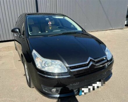 Черный Ситроен С4, объемом двигателя 2 л и пробегом 252 тыс. км за 6000 $, фото 1 на Automoto.ua