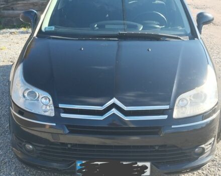 Черный Ситроен С4, объемом двигателя 2 л и пробегом 244 тыс. км за 4000 $, фото 1 на Automoto.ua