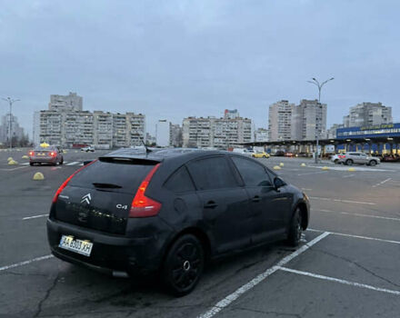 Черный Ситроен С4, объемом двигателя 1.36 л и пробегом 250 тыс. км за 2999 $, фото 1 на Automoto.ua