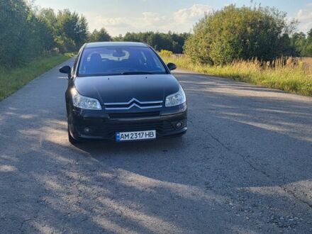 Ситроен С4 2007 в Коростене на Automoto.ua Черный Ситроен С4, объемом двигателя 1.6 л и пробегом 257 тыс. км за 4800 $, фото 1 на Automoto.ua