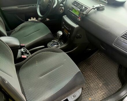 Чорний Сітроен С4, об'ємом двигуна 1.6 л та пробігом 147 тис. км за 1500 $, фото 1 на Automoto.ua