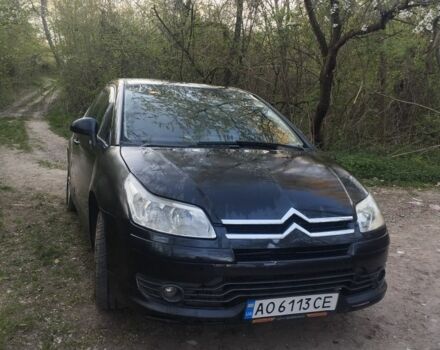 Черный Ситроен С4, объемом двигателя 1.6 л и пробегом 350 тыс. км за 2500 $, фото 1 на Automoto.ua