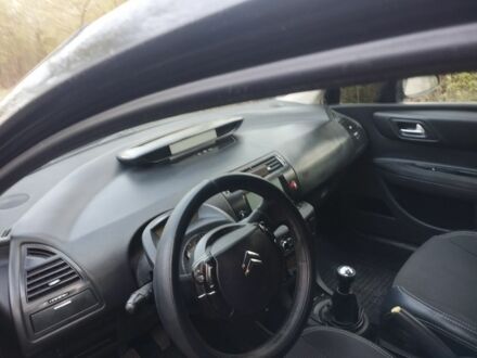 Чорний Сітроен С4, об'ємом двигуна 1.6 л та пробігом 350 тис. км за 2500 $, фото 1 на Automoto.ua