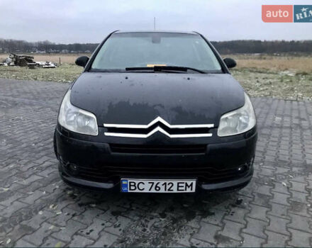 Черный Ситроен С4, объемом двигателя 1.6 л и пробегом 227 тыс. км за 4800 $, фото 1 на Automoto.ua
