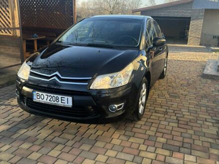 Черный Ситроен С4, объемом двигателя 1.56 л и пробегом 271 тыс. км за 5450 $, фото 1 на Automoto.ua