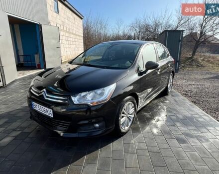 Черный Ситроен С4, объемом двигателя 1.56 л и пробегом 300 тыс. км за 7000 $, фото 1 на Automoto.ua