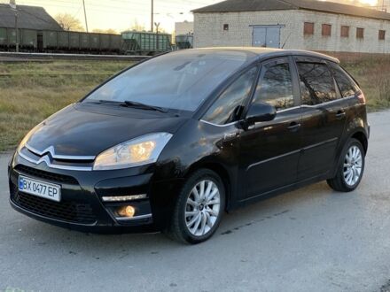 Черный Ситроен С4, объемом двигателя 1.6 л и пробегом 180 тыс. км за 6500 $, фото 1 на Automoto.ua