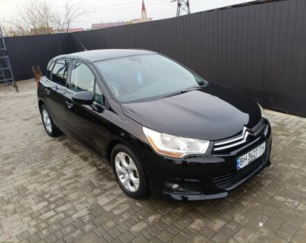 Черный Ситроен С4, объемом двигателя 1.6 л и пробегом 198 тыс. км за 5500 $, фото 1 на Automoto.ua