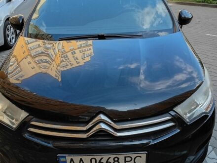 Чорний Сітроен С4, об'ємом двигуна 1.56 л та пробігом 331 тис. км за 4500 $, фото 1 на Automoto.ua